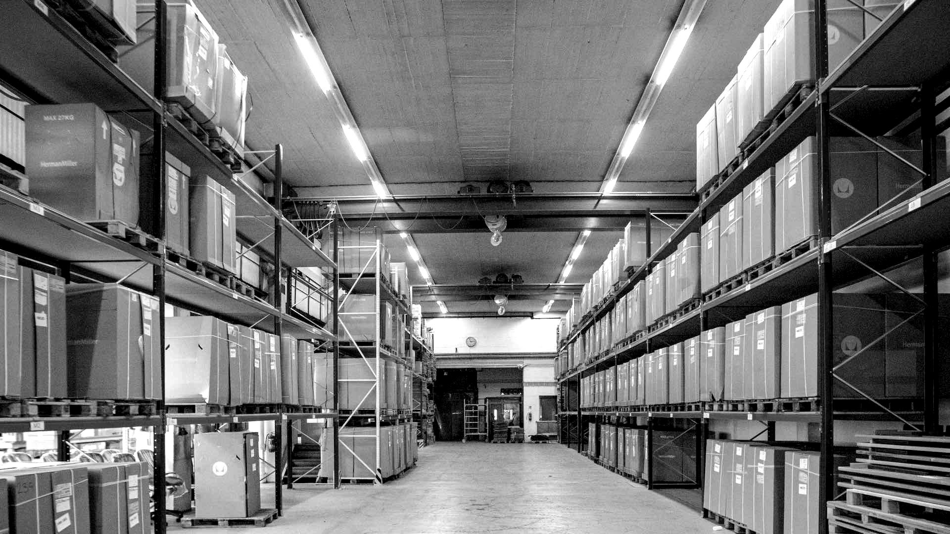 Im Warehouse von wexim halten wir dreistellige Stückzahlen einzelner Modelle ständig auf Lager.